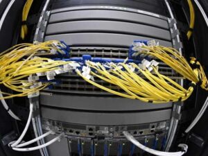 Talento técnico especializado en conectividad e infraestructura digital para Guatemala.